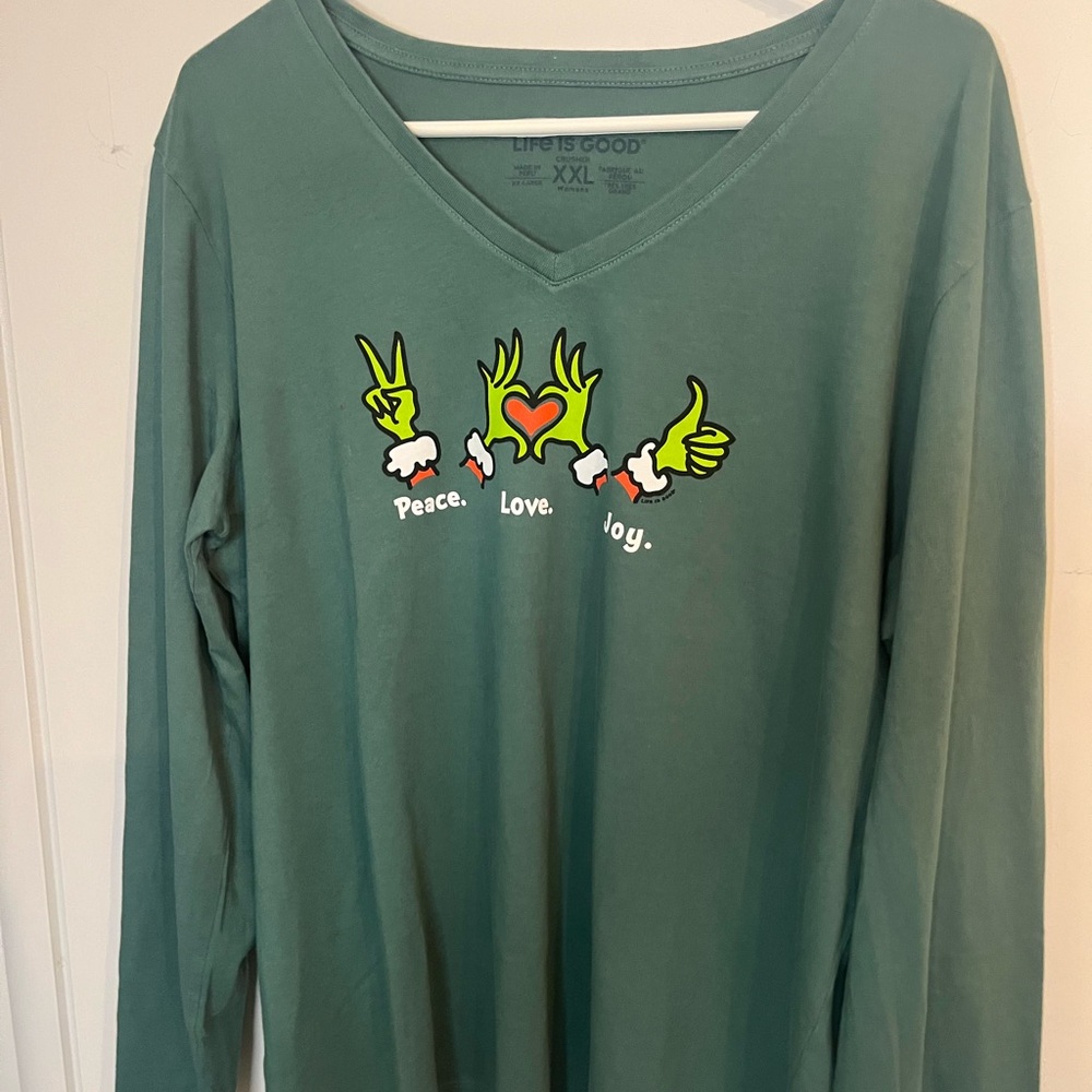 Life Is Good Women's Crusher Shirt in Olive